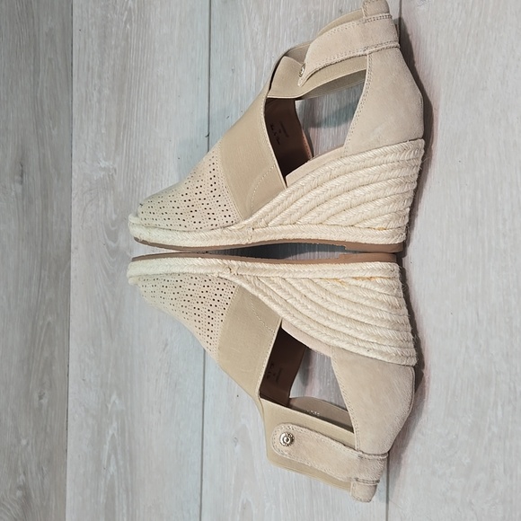 NYDJ Women's Charismasa Tan Wedge Sandals Espadrille Shoes Sz 7M - Picture 9 of 13
